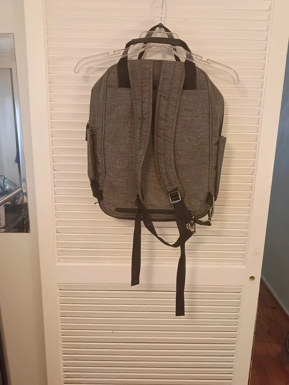 Ricardo Gray Urban Backpack with Padded Straps